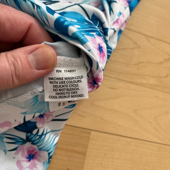 Con.struct Quick Dry Performance Polo Floral Print Bee AOP Golf Vibrant Fun EUC - Picture 4 of 6